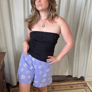 Vintage Pajama Shorts with Cute Seashell Pattern • Size: M / L